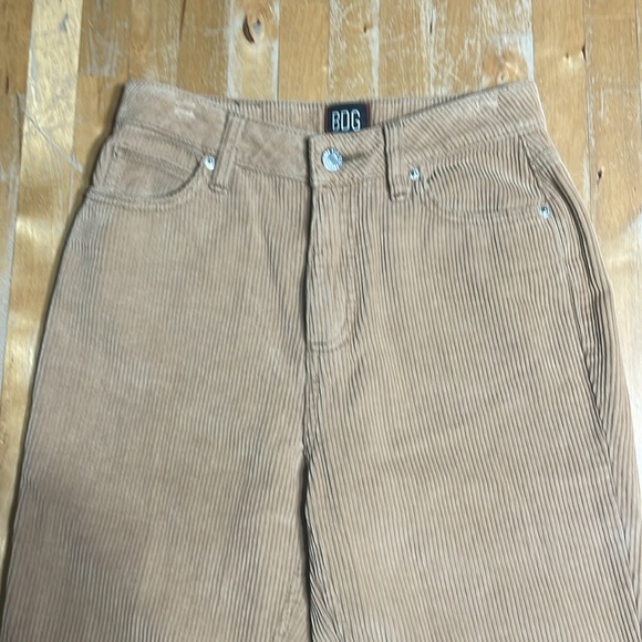 BDG high rise corduroy mom pants - Picture 5 of 11